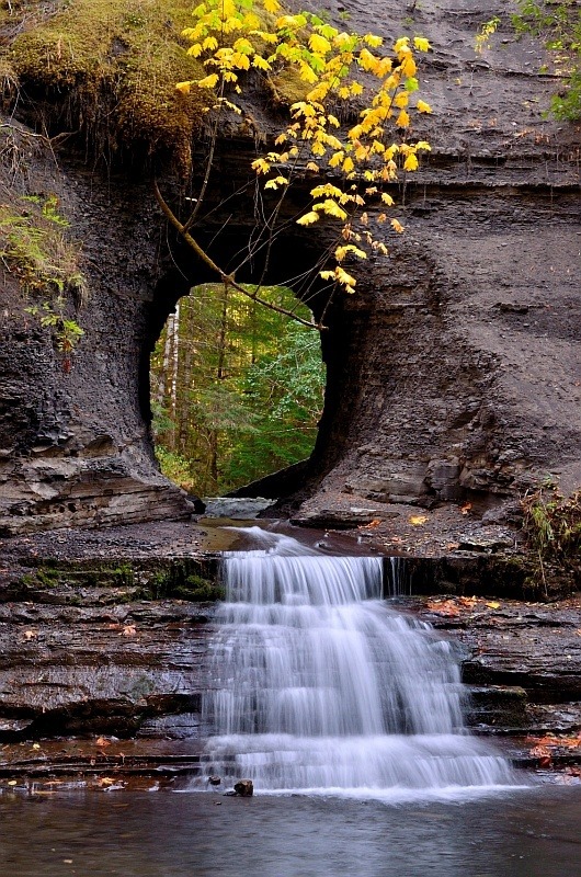 Hole in the Wall,  Port Alberni, British Columbia
